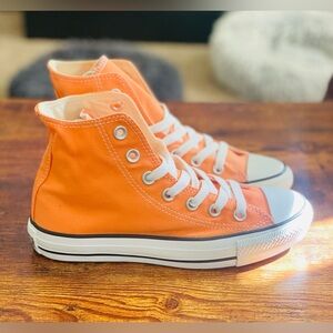 Converse chuck Taylor all star new in original box